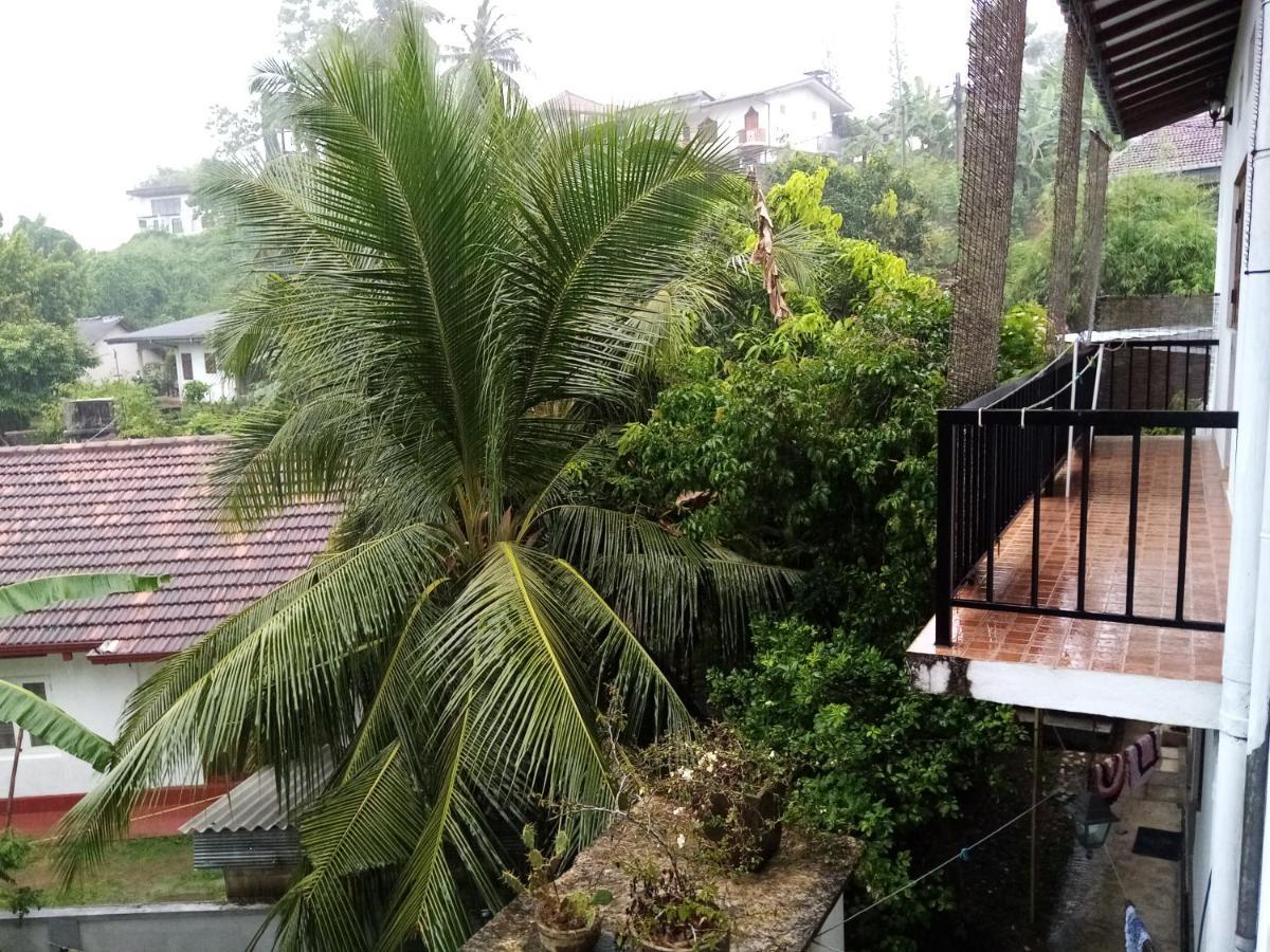 Sunny Side 89 Hotel Galle Ngoại thất bức ảnh