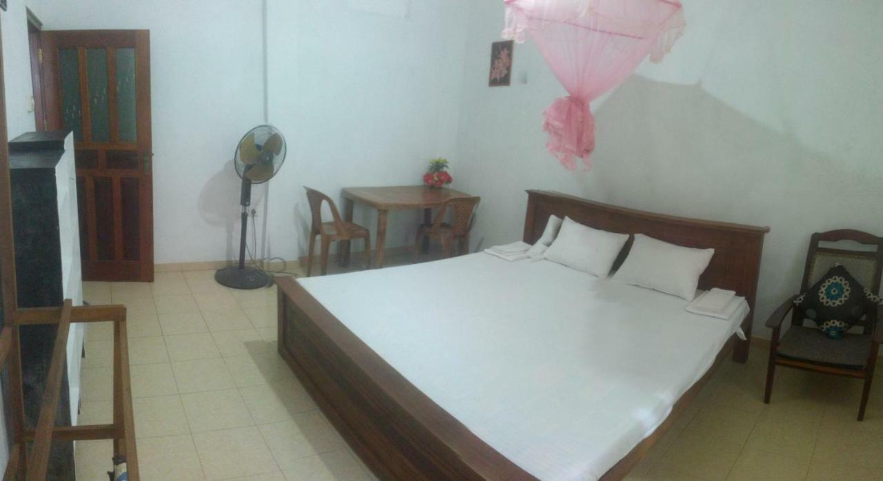 Sunny Side 89 Hotel Galle Ngoại thất bức ảnh